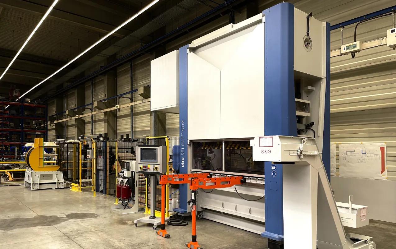 Automatska linija za prešanje ebu SELECT™ STM