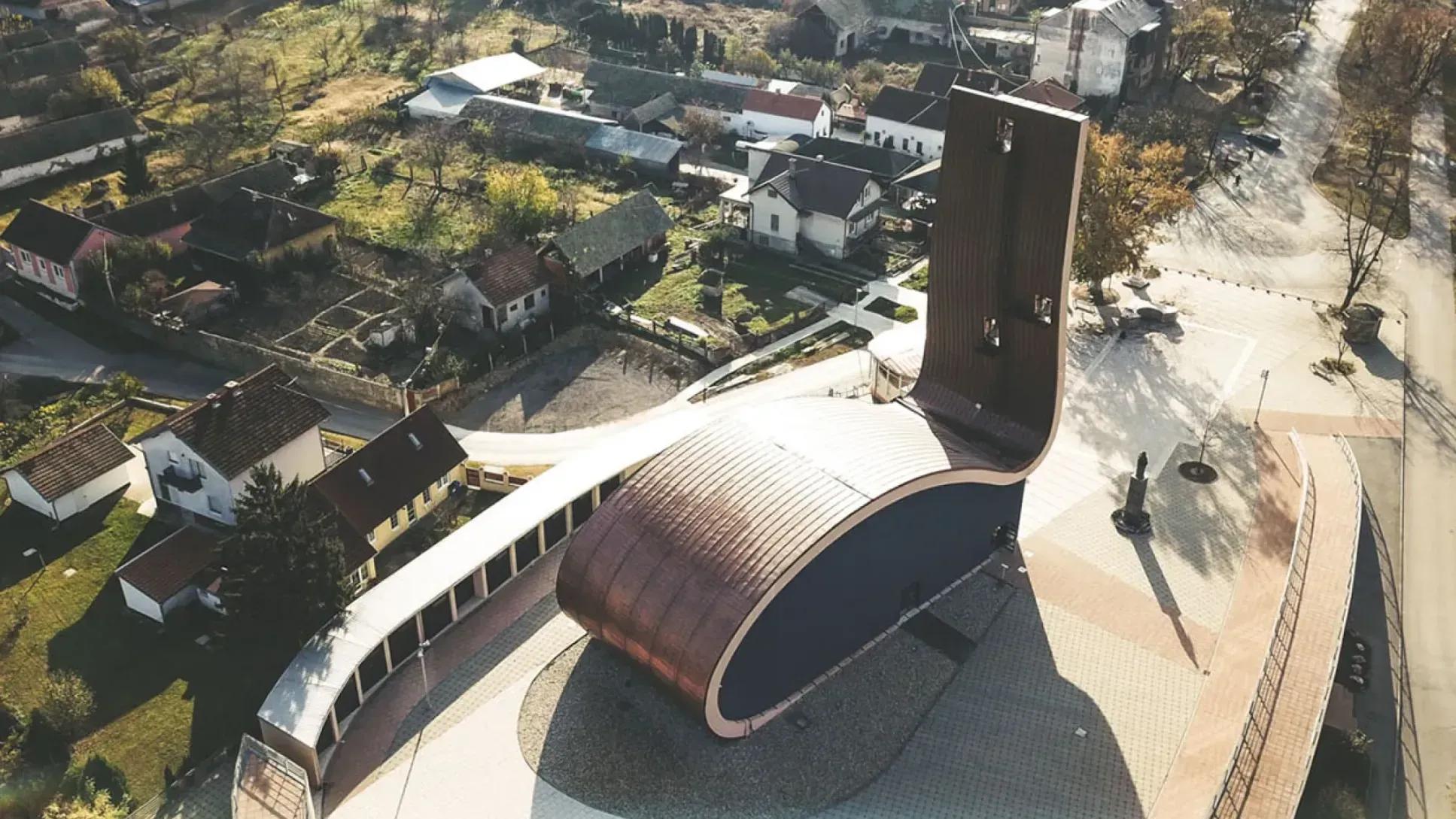 Crkva Svete Gospe od Utočišta u Aljmašu